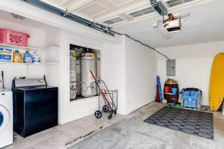 Awesome 3Br 2Bth 1 Block To Beach C2 Νιούπορτ Μπιτς Εξωτερικό φωτογραφία