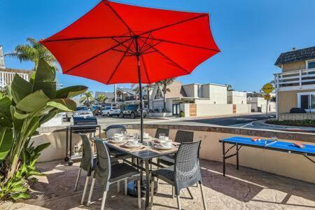 Awesome 3Br 2Bth 1 Block To Beach C2 Νιούπορτ Μπιτς Εξωτερικό φωτογραφία