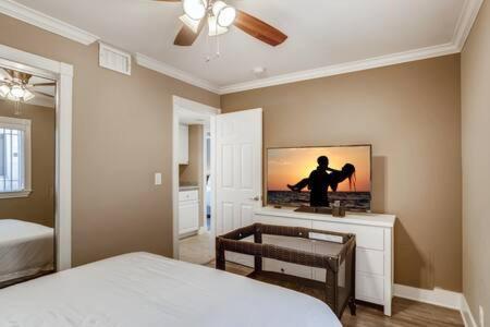 Awesome 3Br 2Bth 1 Block To Beach C2 Νιούπορτ Μπιτς Εξωτερικό φωτογραφία